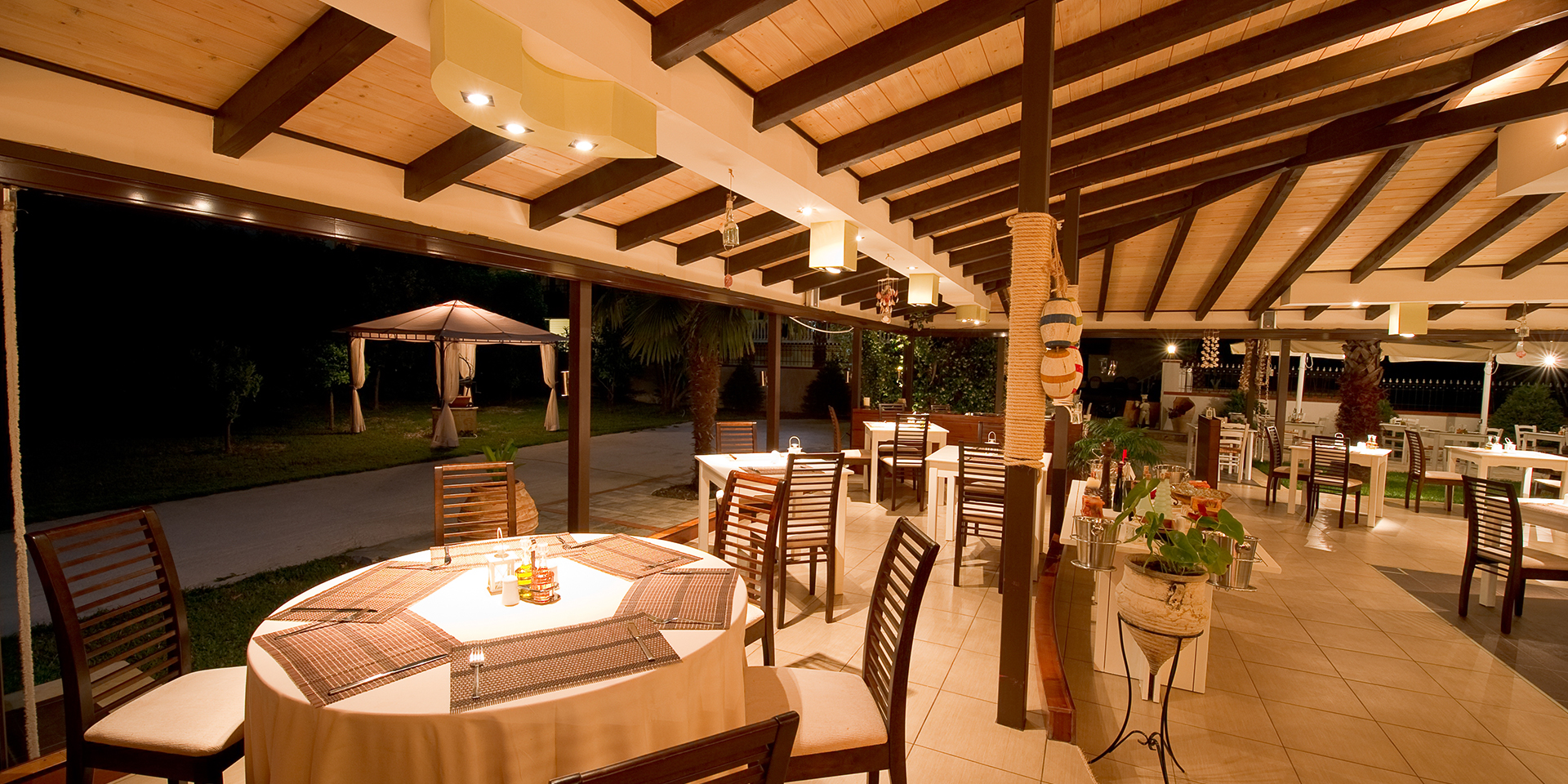 Hotel Alfa restourant.jpg