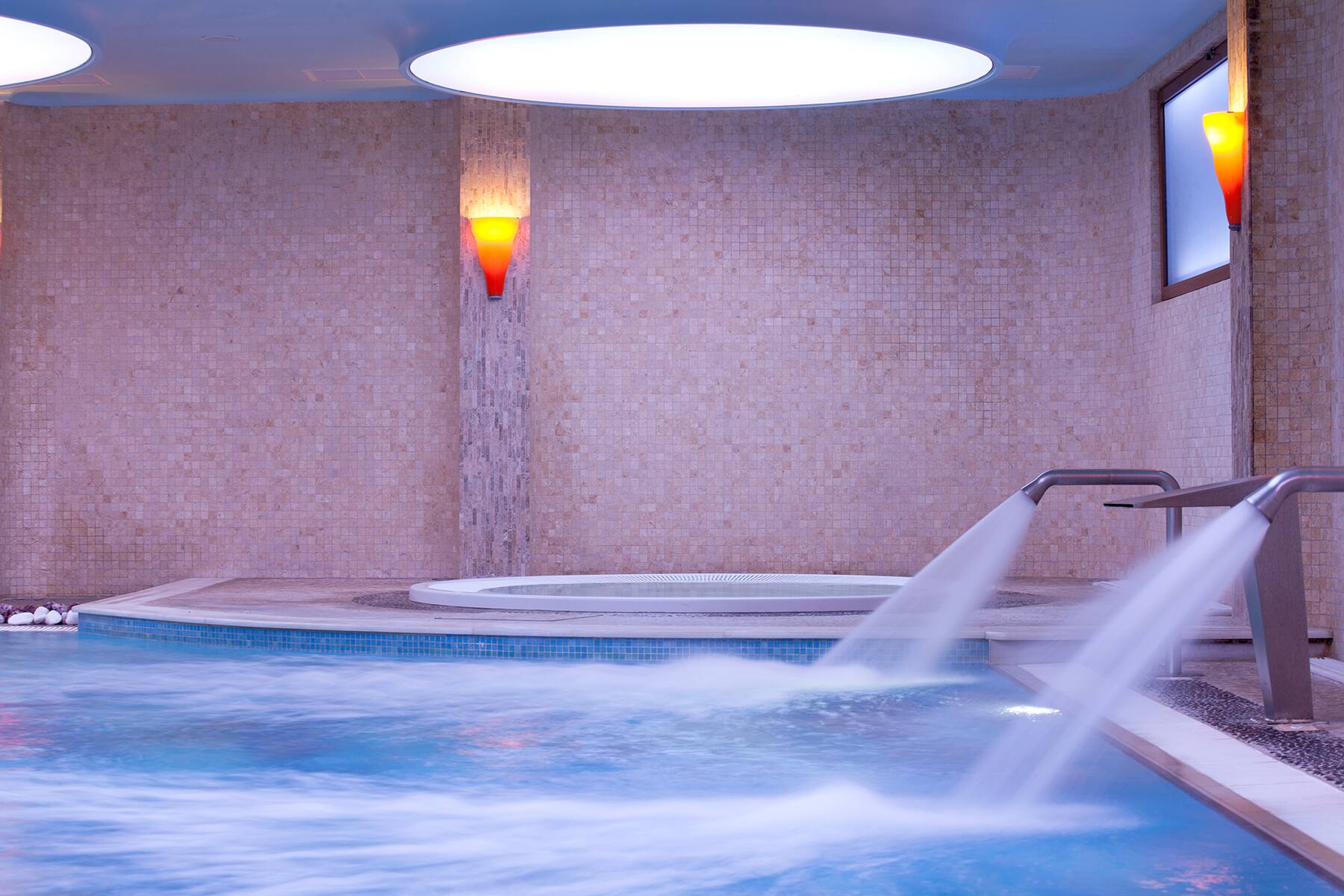 Hotel Ramada Attica Riviera spa centar.jpg