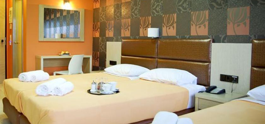 Hotel Principal trokrevetna soba.jpg