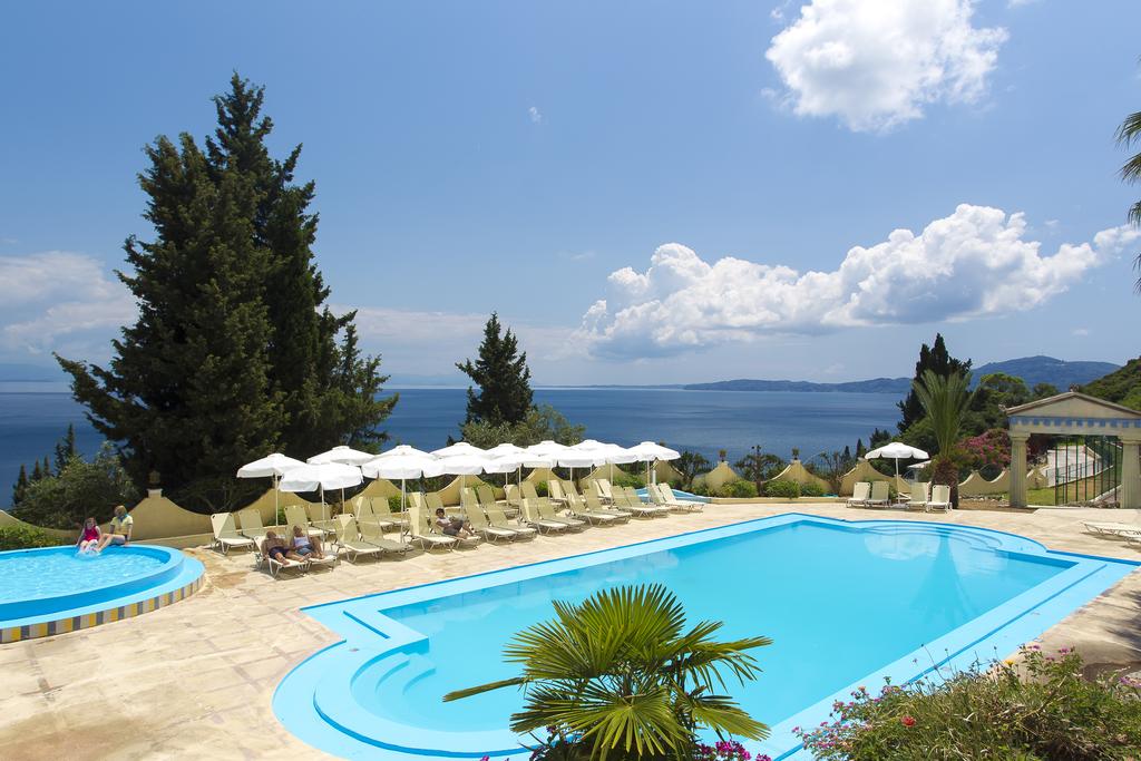 Hotel Primasol Louis Ionian Sun bazen.jpg