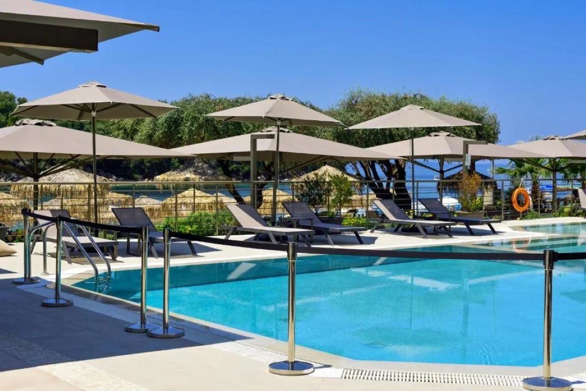 Prima Vista Boutique Hotel & Spa-Bazen.jpg