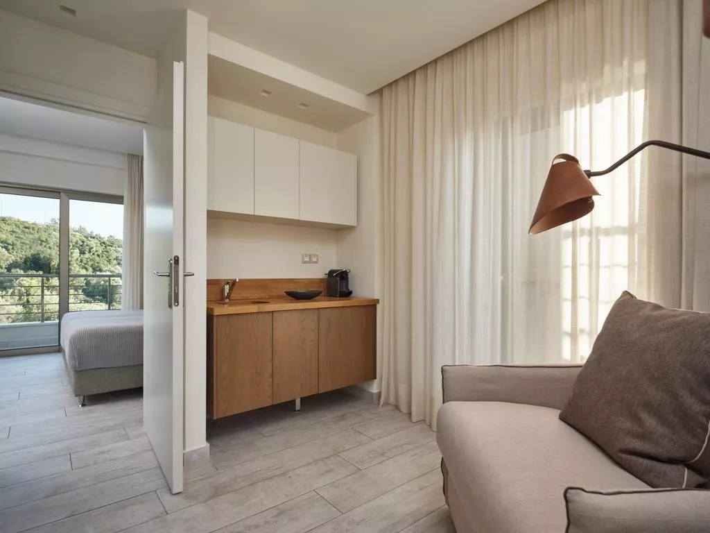 Prima Vista Boutique Hotel & Spa-Double Suite & Sharing Terrace pogled more.jpg
