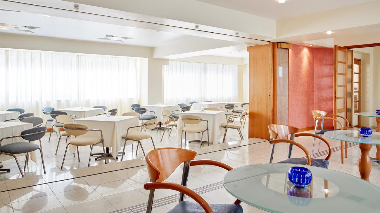 Hotel Preveza City bar.jpg