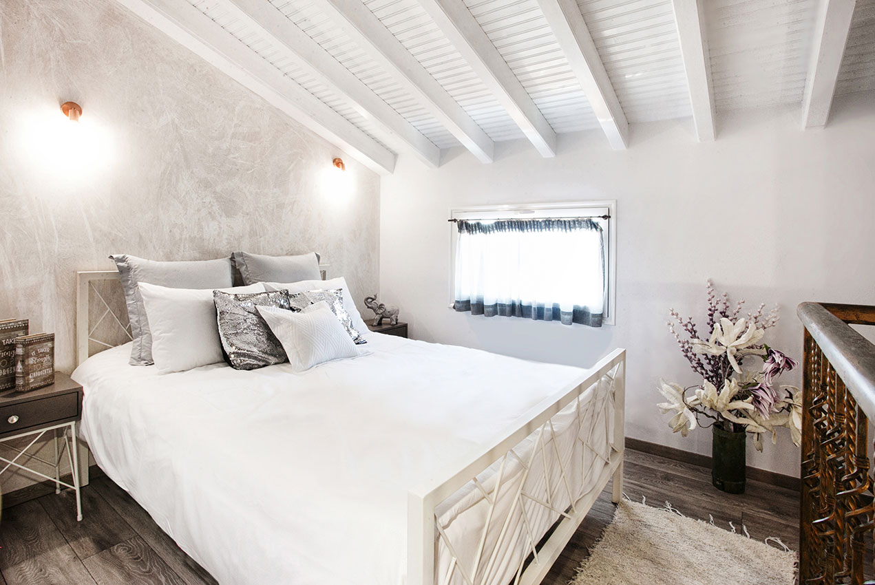 Poseidon Villas sup app pogled more francuski krevet 1.jpg
