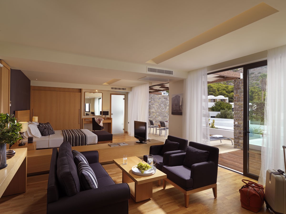 Poseidon Resort Loutraki soba 1.jpg