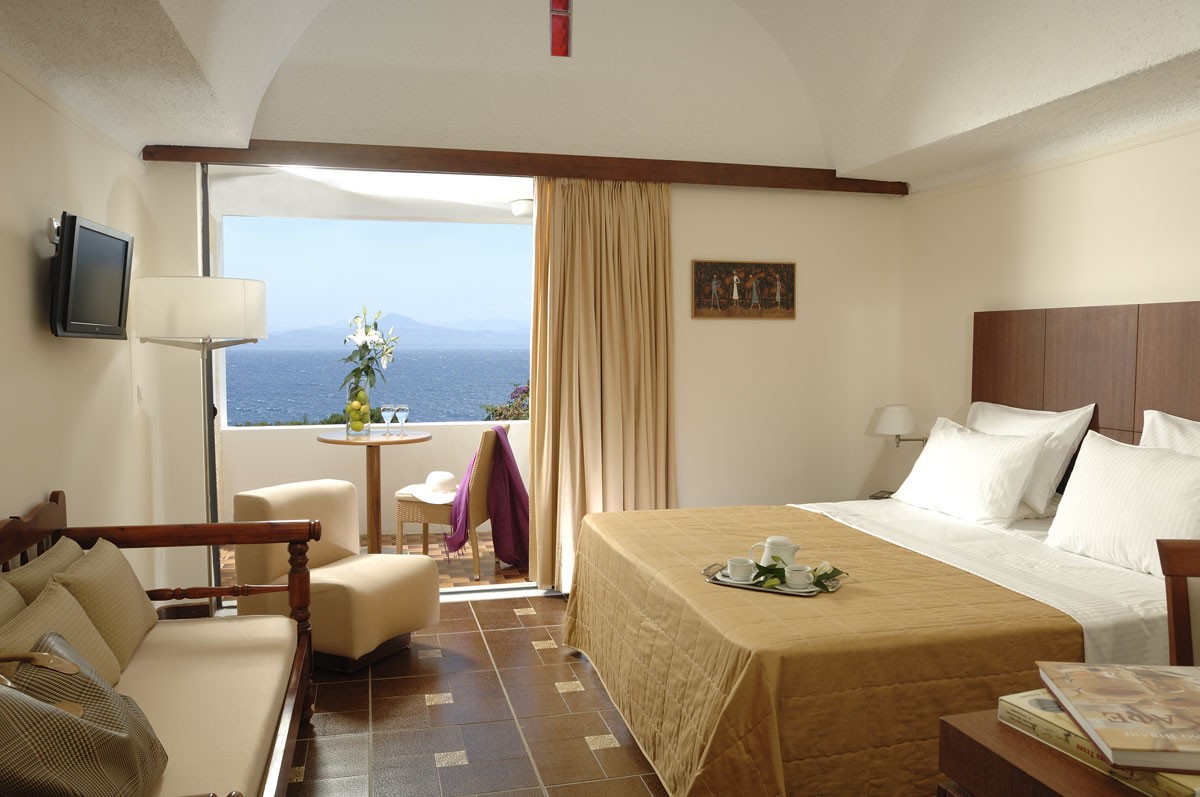 Poseidon Resort Loutraki soba 4.jpg