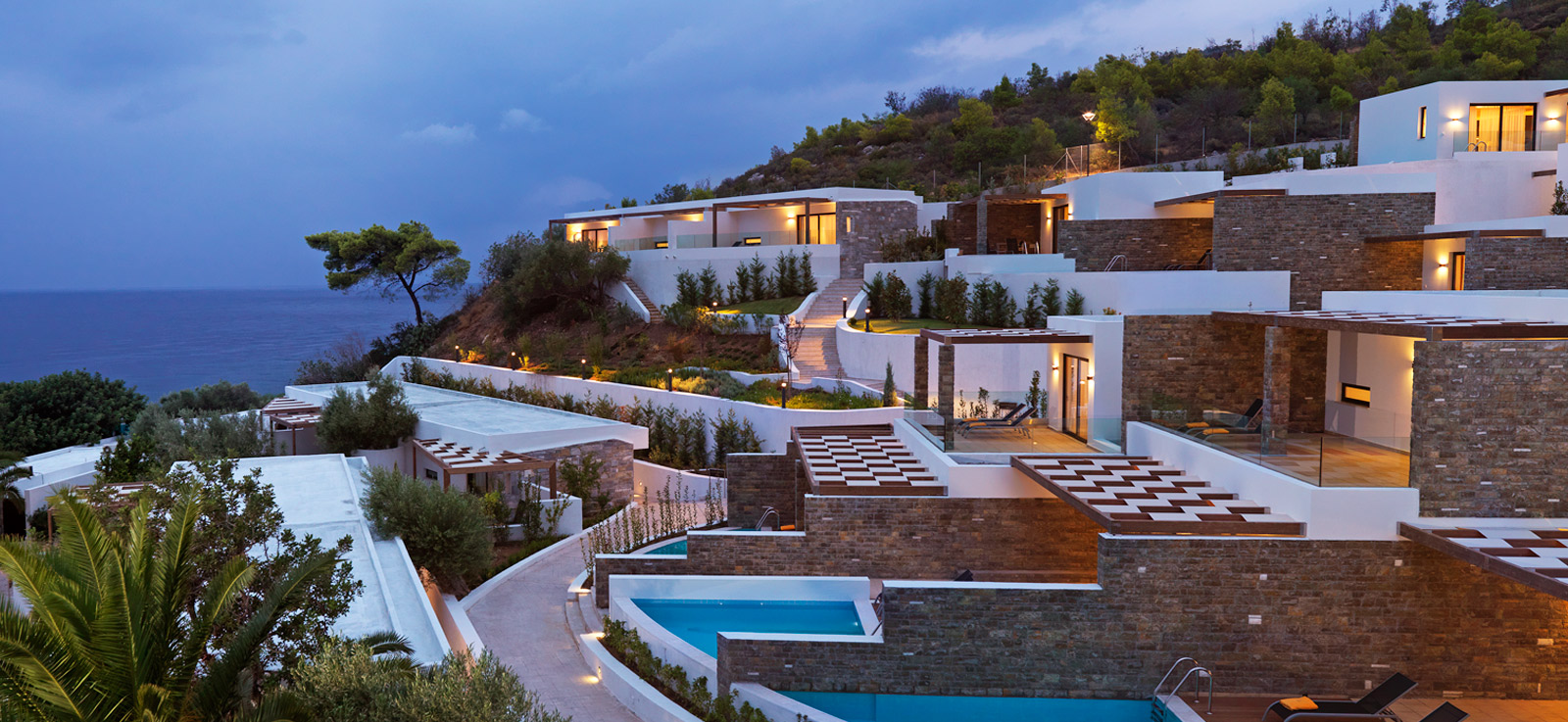 Poseidon Resort Loutraki zgrada.jpg