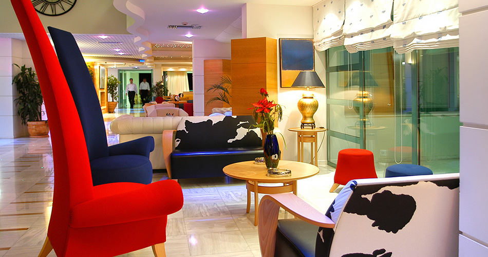 Hotel Poseidon Palace lobi.jpg
