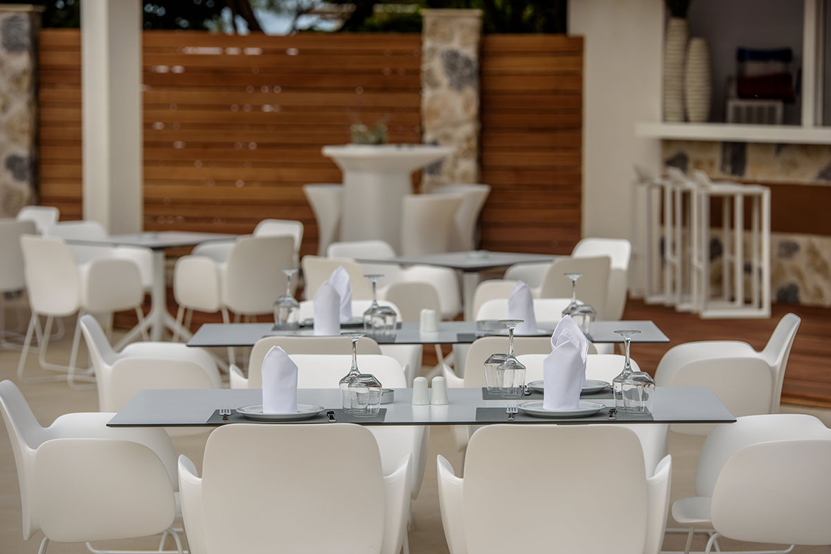 Poseidon hotel restoran.jpg