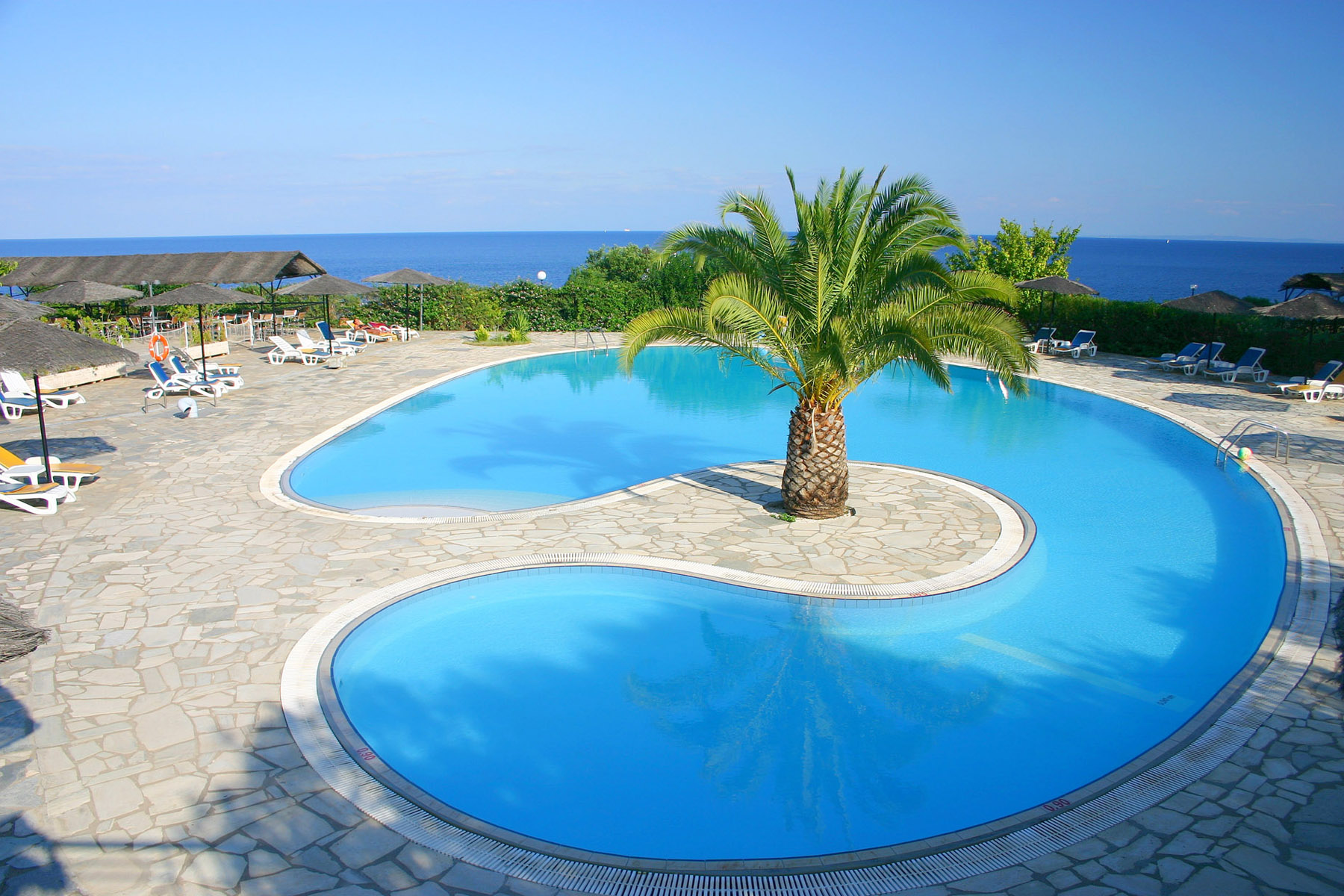 Porot Skala Hotel Kefalonija-Bazen.jpg