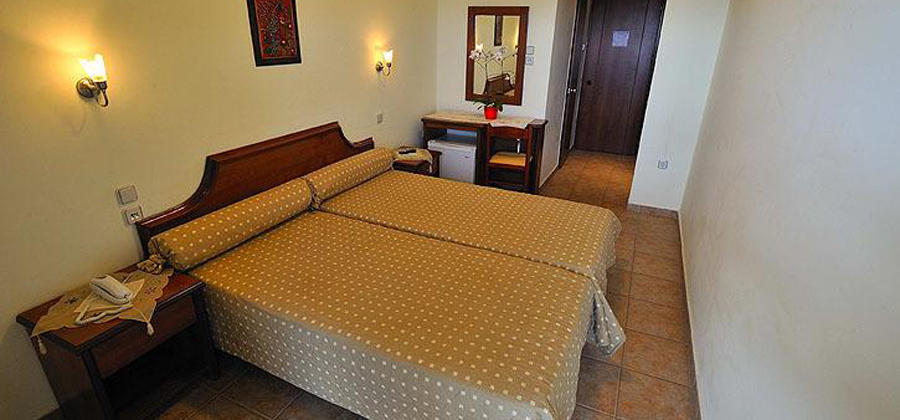 Hotel Porto Palio std soba.jpg