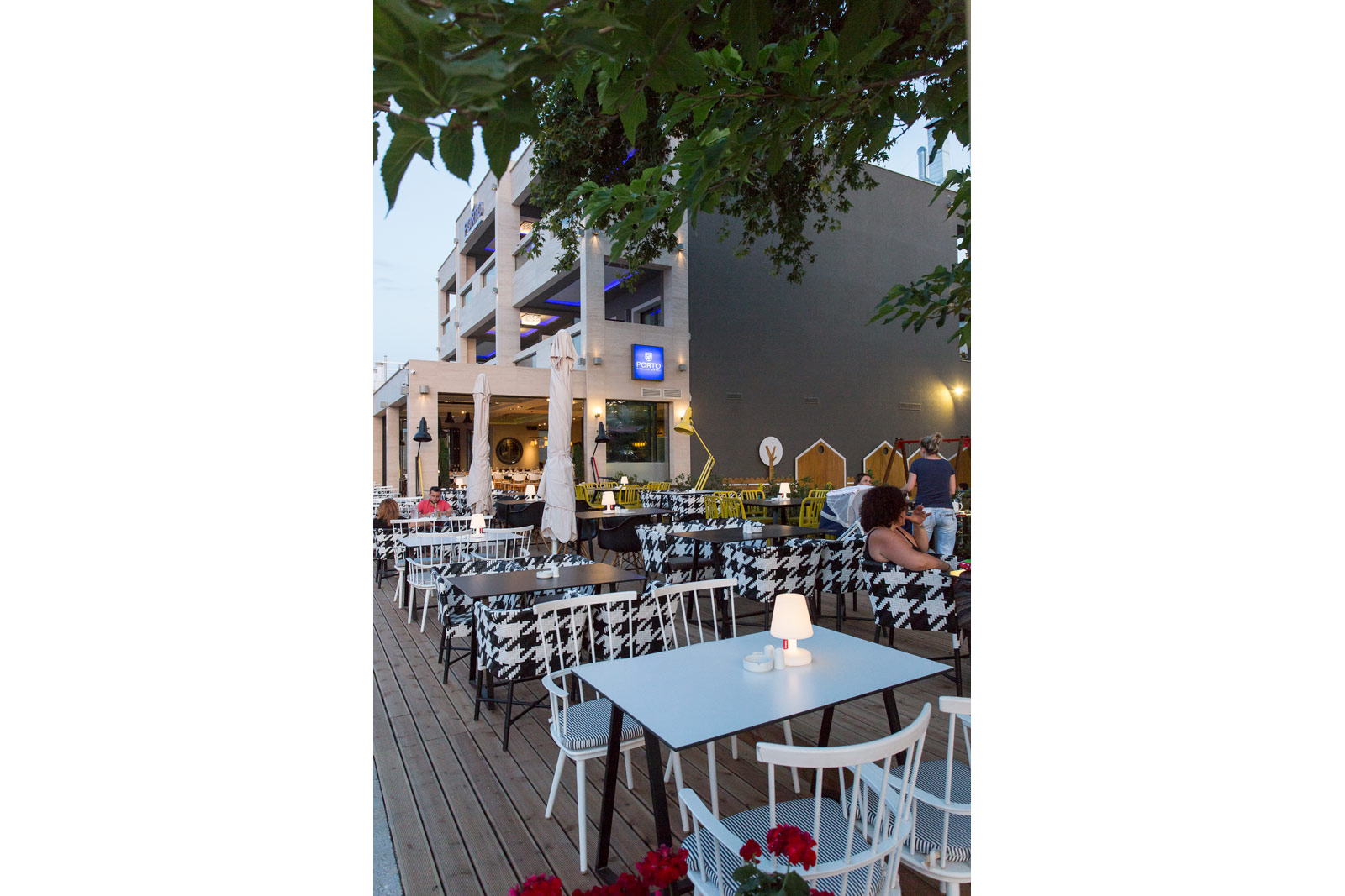 Hotel Porto Marine spoljni bar.jpg
