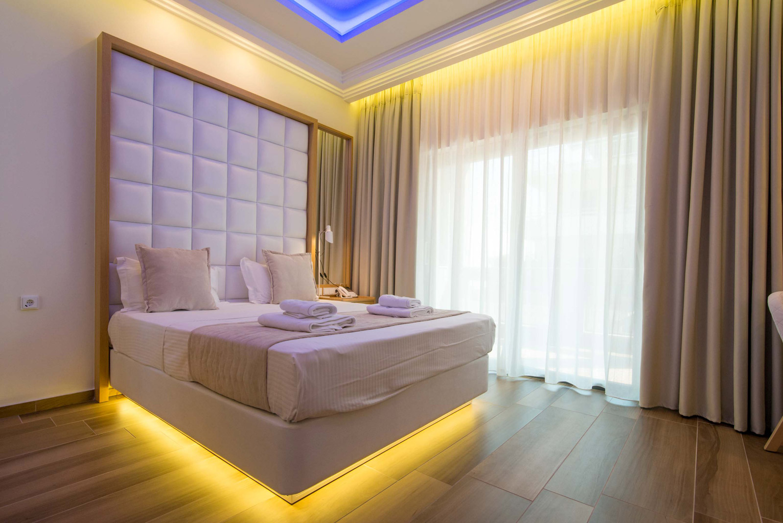 Hotel Porto Marine std soba 2.jpg