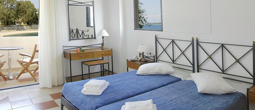 Hotel Porto Ligia std soba.jpg
