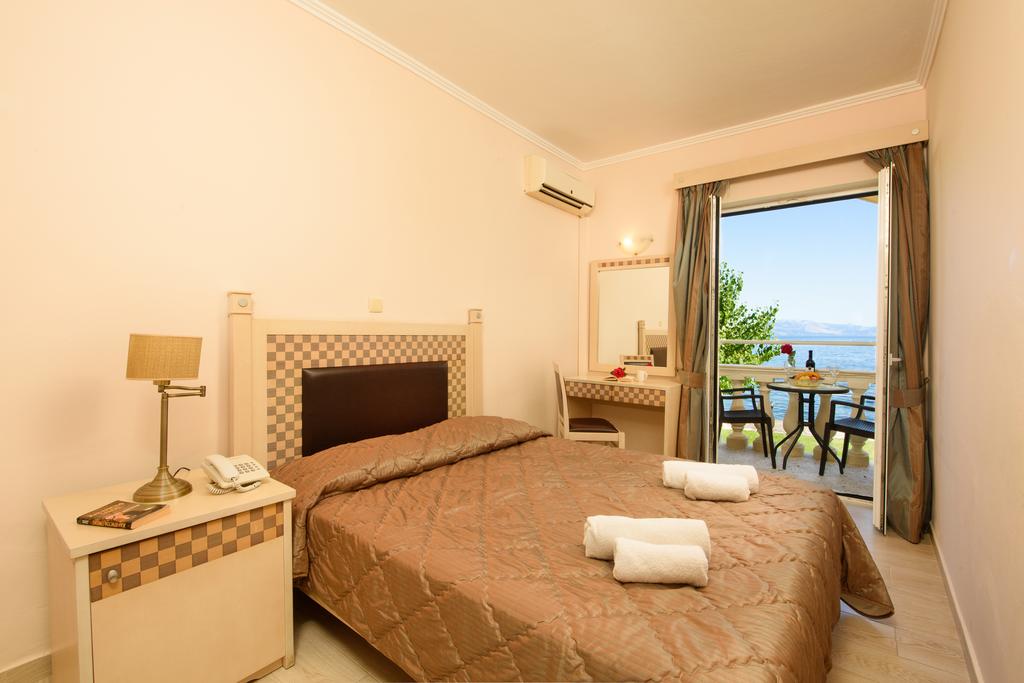 Hotel Pontikonisi std soba.jpg