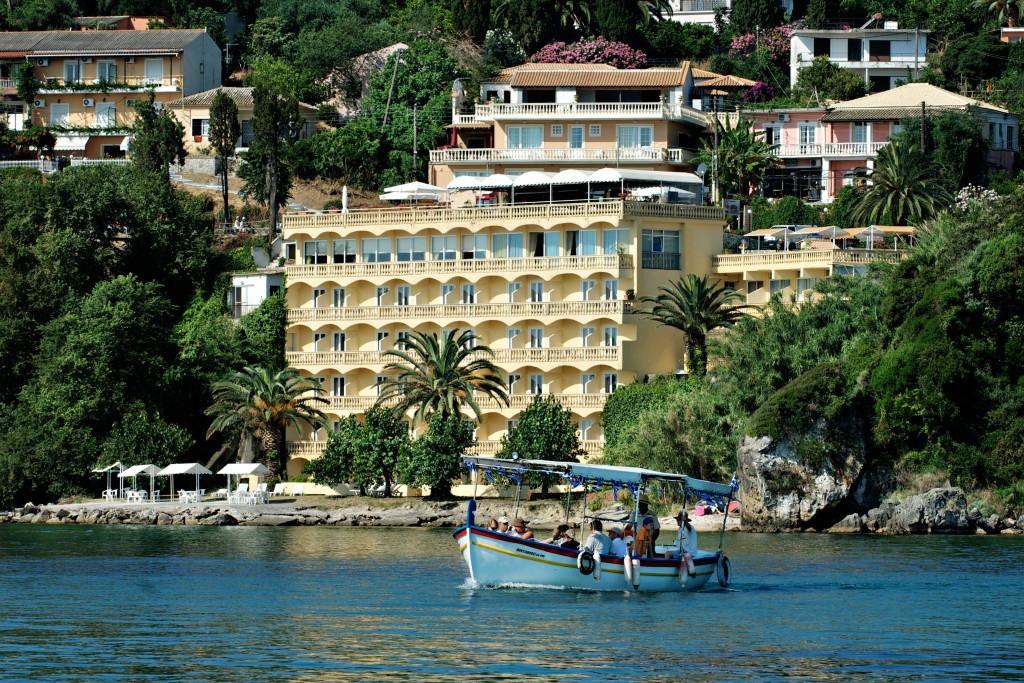 Hotel Pontikonisi zgrada.jpg