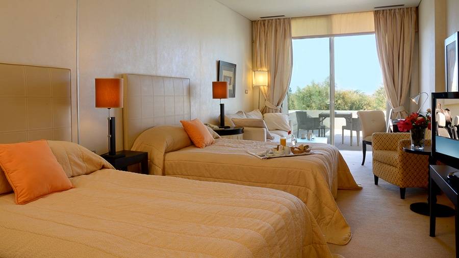 Hotel Plaza Resort exclusive porodicna soba.jpg