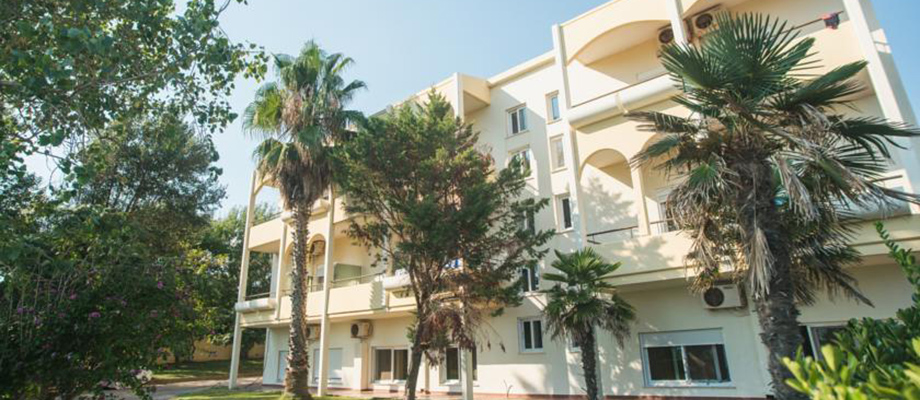 Hotel Plaza zgrada.jpg
