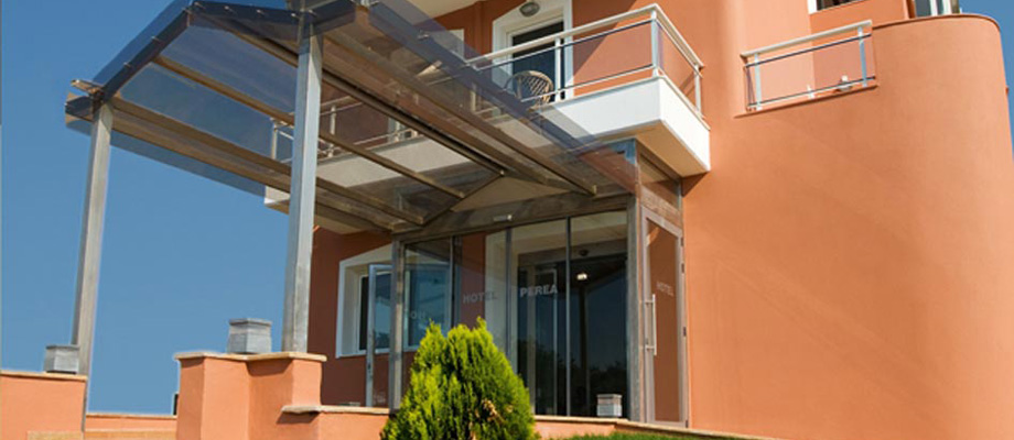 Hotel Perea zgrada i naziv.jpg