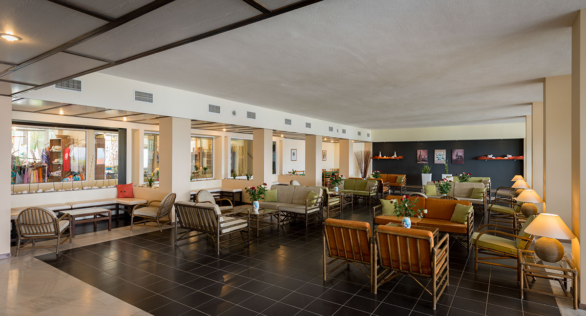 Hotel Pavlina Beach lobi.jpg