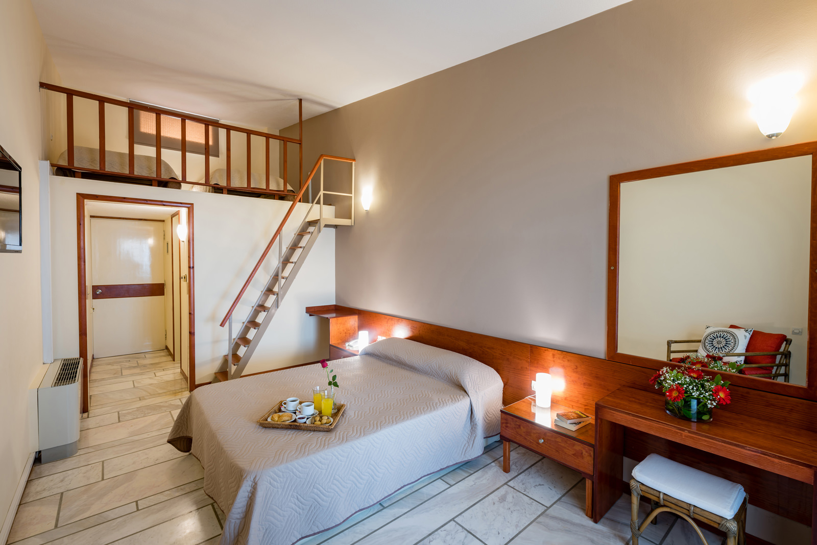 Hotel Pavlina Beach porodicna mazonete soba.jpg