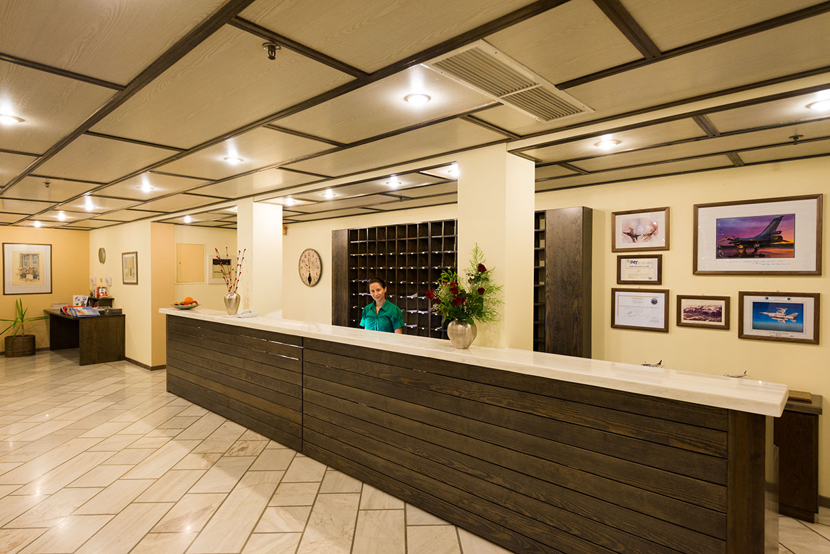 Hotel Pavlina Beach recepcija.jpg