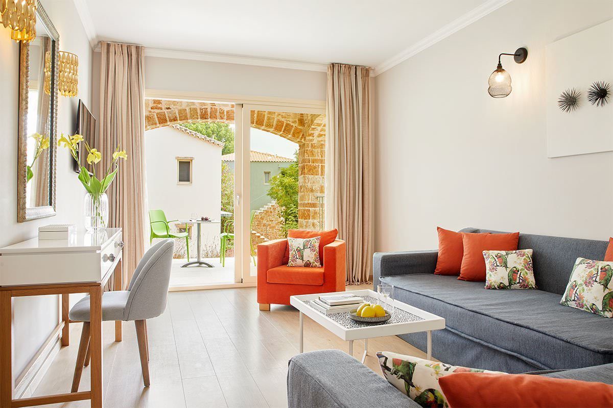 Hotel Parga Beach Resort grand bliss suite.jpg