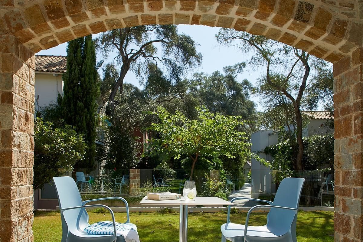 Hotel Parga Beach Resort verdant suite veranda.jpg