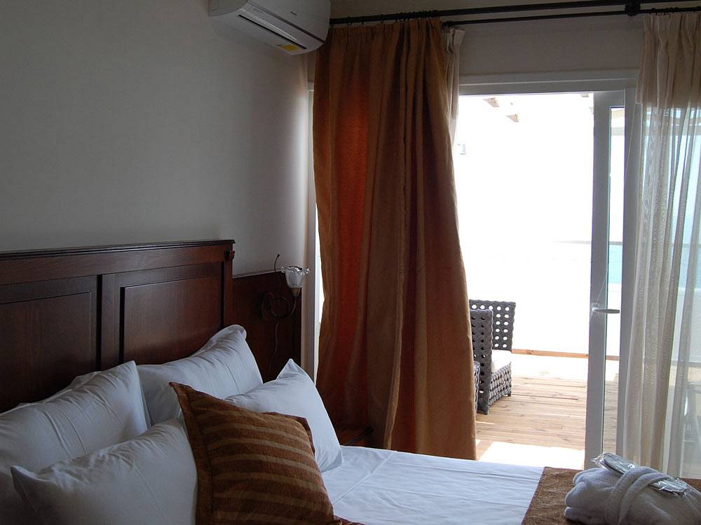 Hotel Paralia Beach Boitique soba 1.jpg