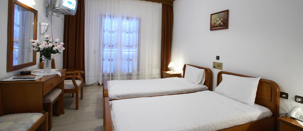 Hotel Paradise Skiathos soba 1.jpg