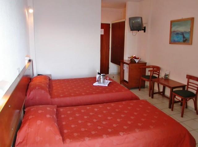 Hotel Pappas std soba 1.jpg