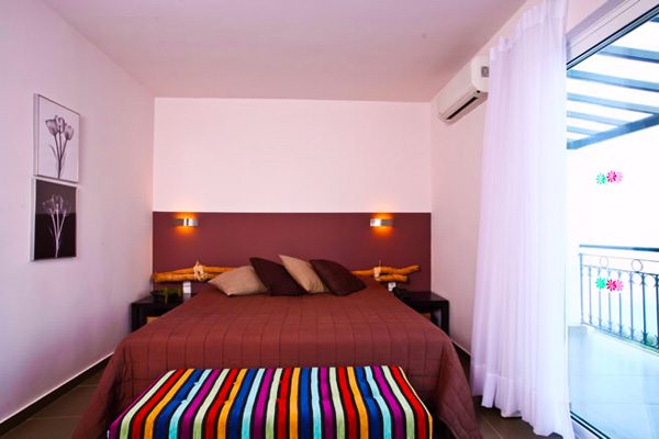 Hotel Pantokrator std dbl soba.jpg