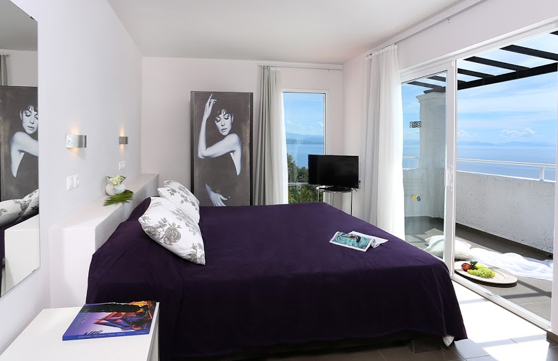 Hotel Pantokrator superior soba 2.jpg