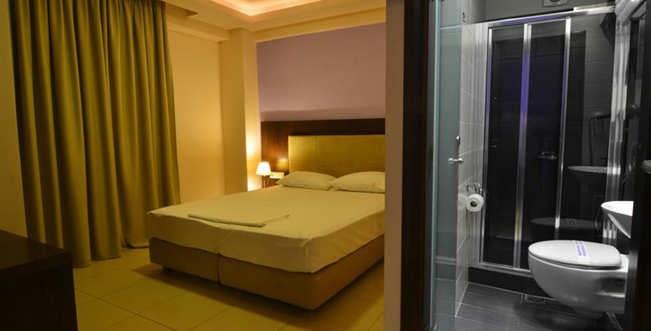 Hotel Panorama Inn soba 4.jpg