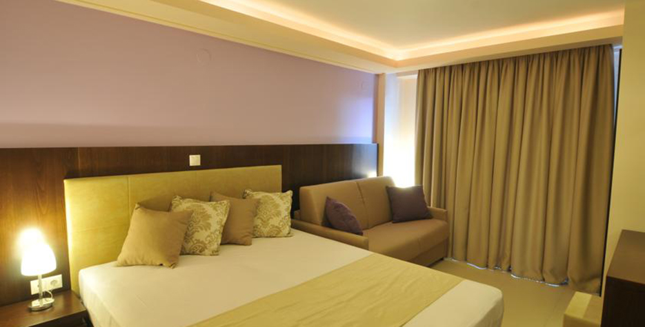 Hotel Panorama Inn soba.jpg