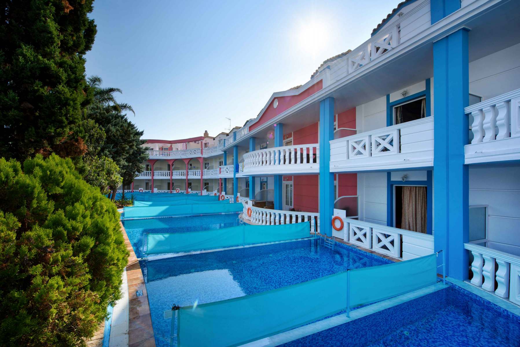 Hotel Palazzo di Zante bazen 2.jpg