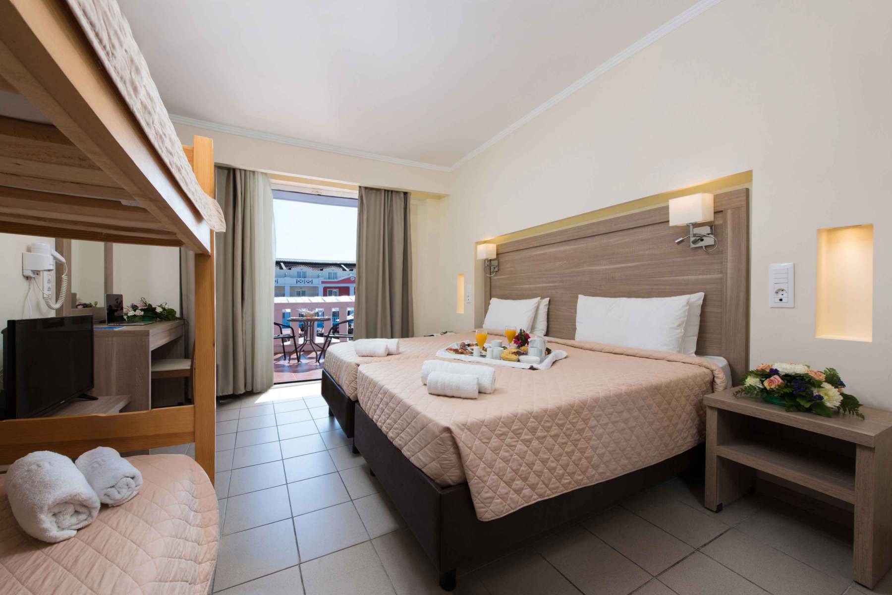 Hotel Palazzo di Zante sup porodicna soba.jpg