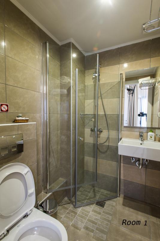 Hotel Oriana kupatilo.jpg