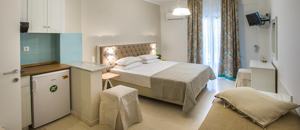 Hotel Oriana soba 1.jpg