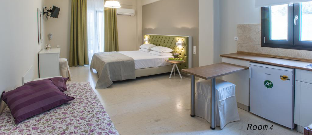 Hotel Oriana soba.jpg