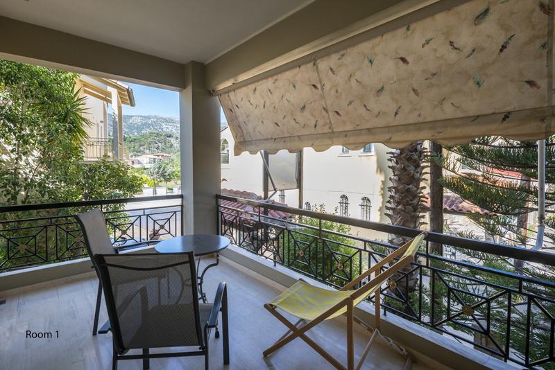 Hotel Oriana terasa.jpg