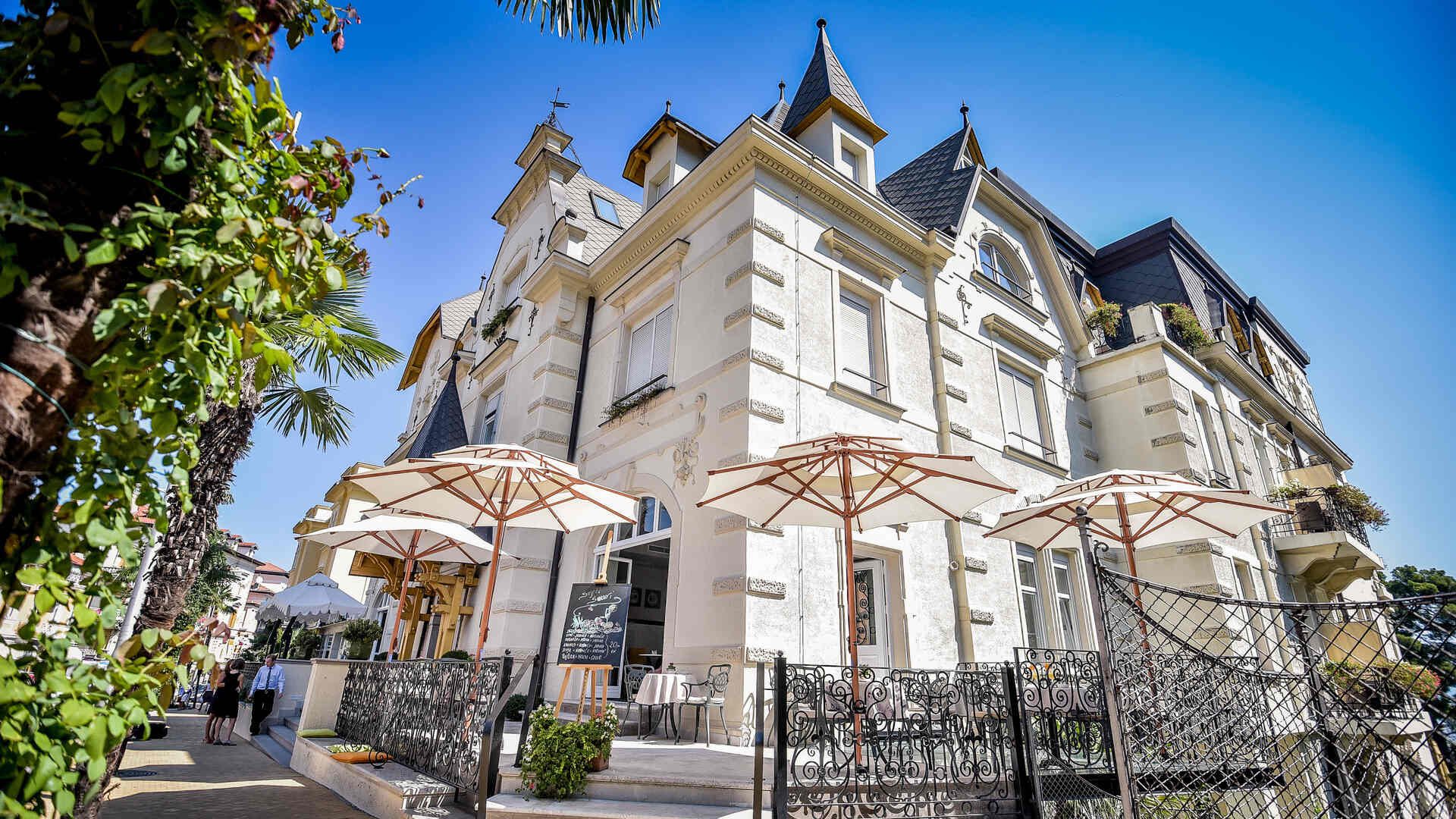 Amadria Park Hotel Agava-Hotel spolja.jpg
