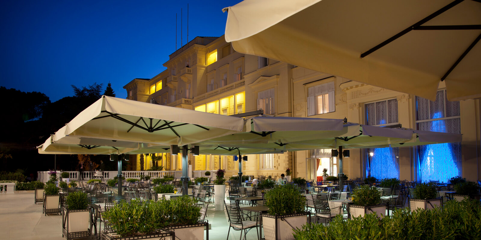 Hotel Kvarner-Bar.jpg