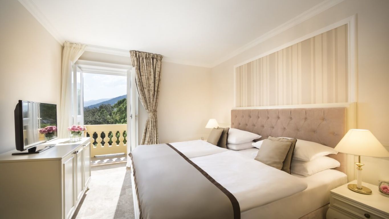 Hotel Kvarner-Superior soba.jpg