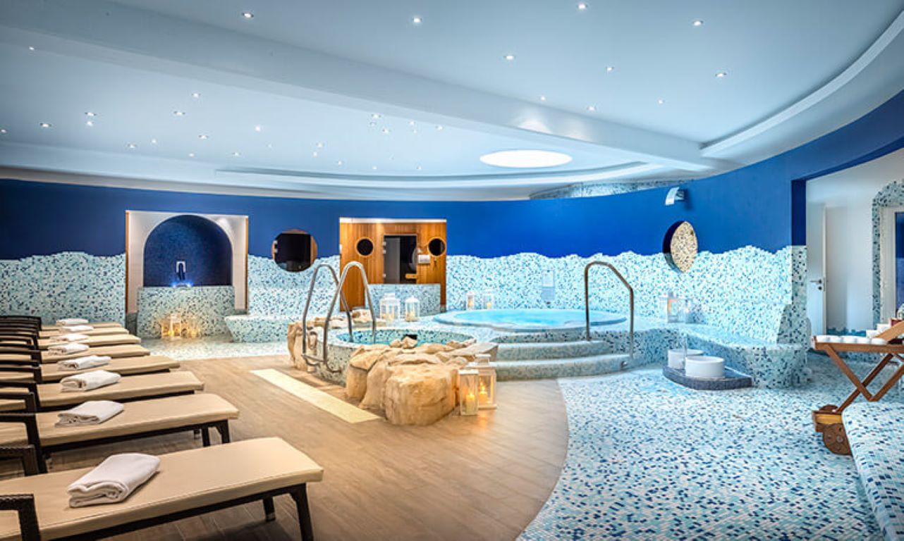Hotel Valamar Diamant-Djakuzi.jpg