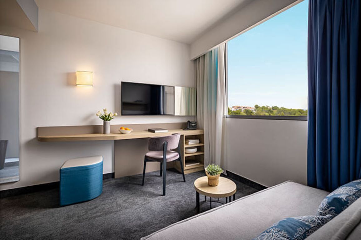 Valamar Diamant Hotel-Junior suite za cetvoro.jpg