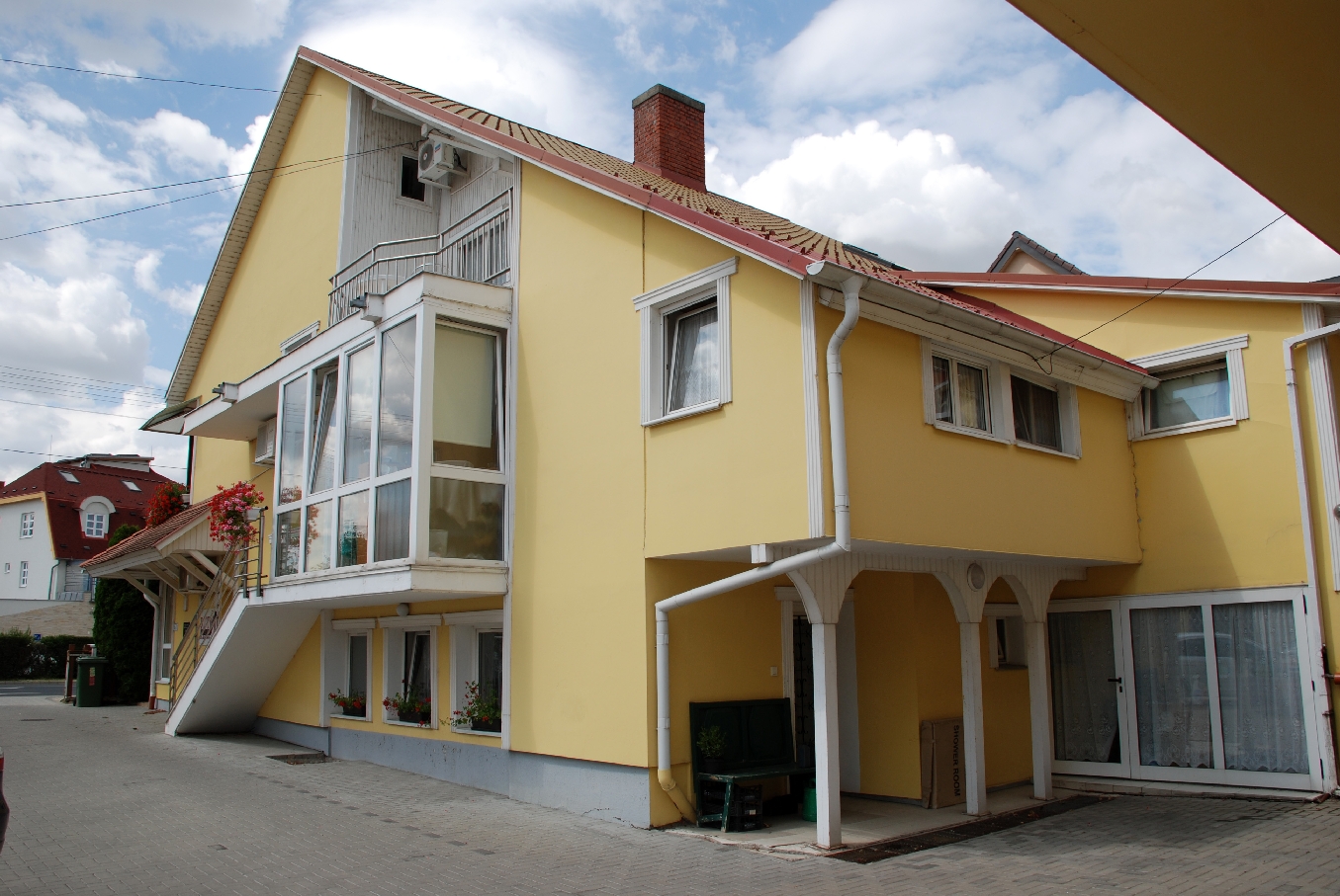 Szieszta Panzio.jpg