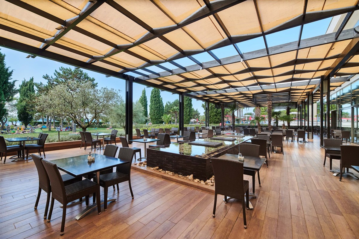 Hotel Materada Plava Laguna-Bar.jpg