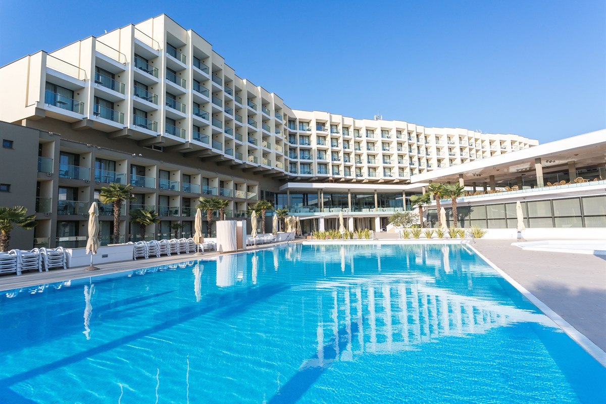 Hotel Materada Plava Laguna-Bazen.jpg