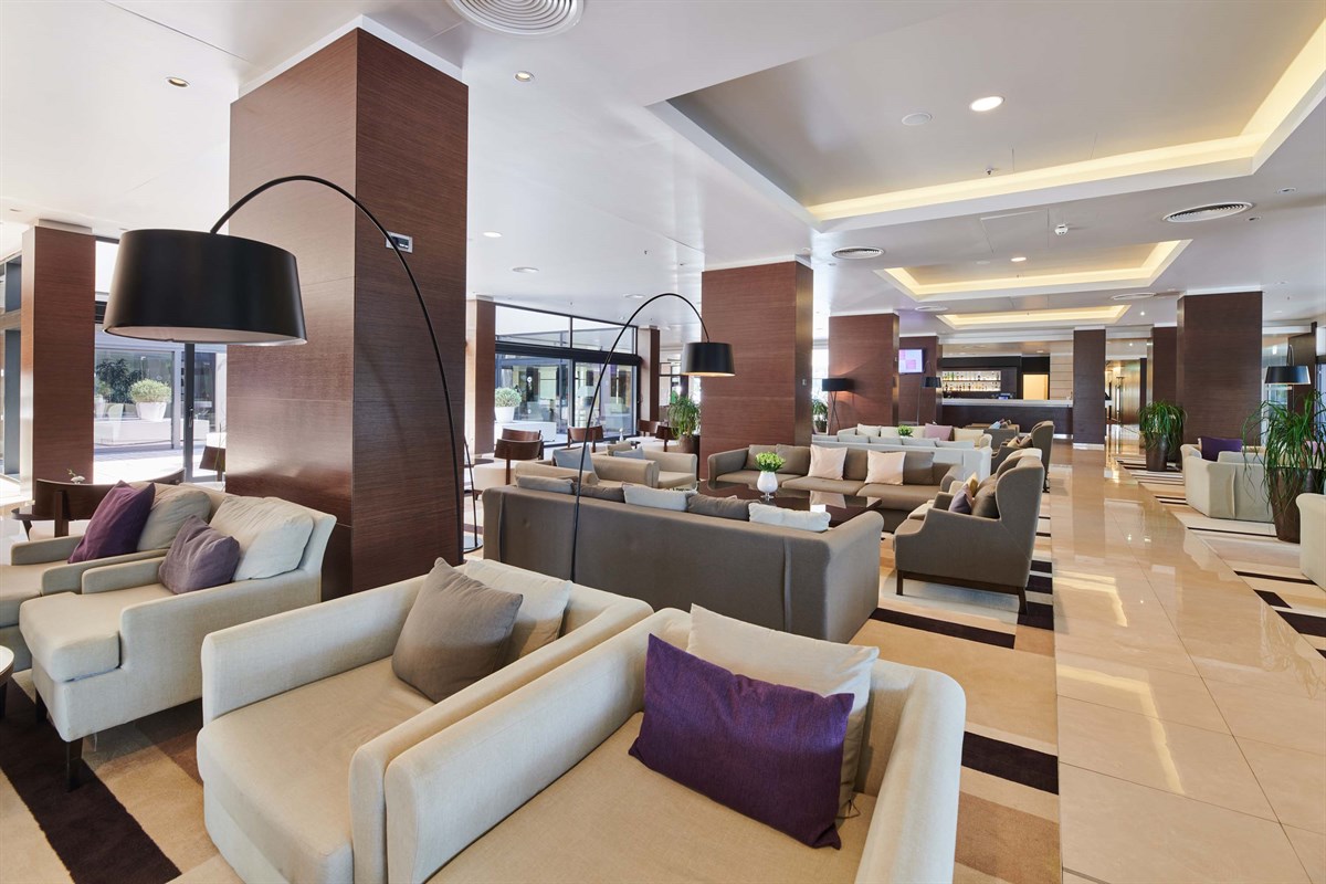 Hotel Parentium Plava Laguna-Lobby.jpg